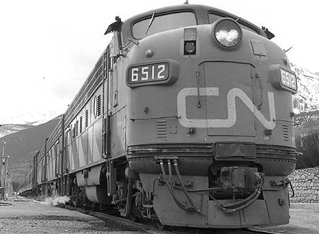 CANADIAN NATIONAL 6512 PHOTO ROBERTO MORRIS